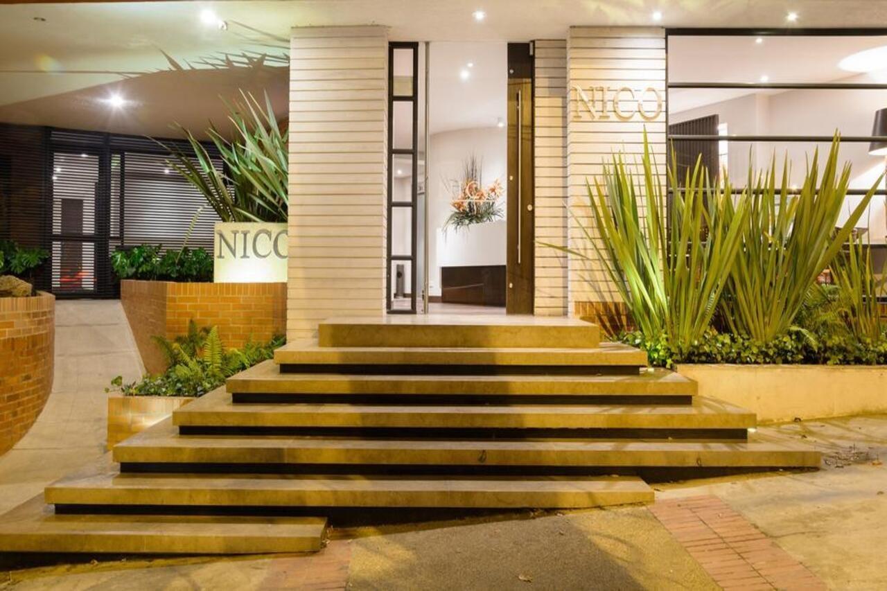Nico Apartasuites Bogota Buitenkant foto