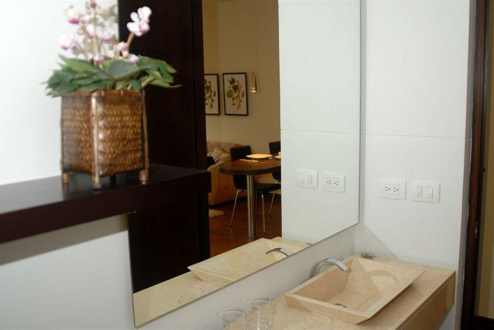 Nico Apartasuites Bogota Buitenkant foto